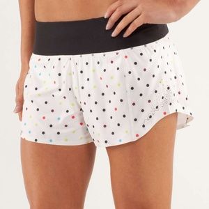 SeaWheeze Run: Light as Air Shorts